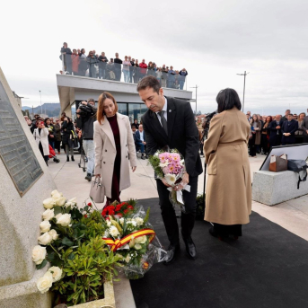 Homenaje a los fallecidos del Villa de Pitanxo. XUNTA Homenaje a los fallecidos del Villa de Pitanxo. XUNTA