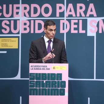El presidente del Gobierno, Pedro Sánchez, interviene durante el acto de la firma del acuerdo para la subida del salario mínimo interprofesional (SMI) para 2026, en la sede del Ministerio de Trabajo Eduardo Parra - Europa Press El presidente del Gobierno, Pedro Sánchez, interviene durante el acto de la firma del acuerdo para la subida del salario mínimo interprofesional (SMI) para 2026, en la sede del Ministerio de Trabajo Eduardo Parra - Europa Press