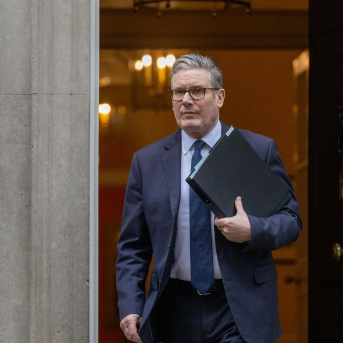 El primer ministro británico, Keir Starmer, en Downing Street. Europa Press/Contacto/Tayfun Salci El primer ministro británico, Keir Starmer, en Downing Street. Europa Press/Contacto/Tayfun Salci