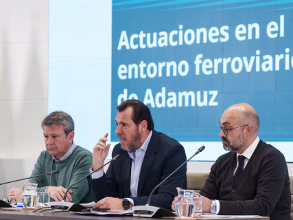 PP, Vox y el diputado no adscrito fuerzan la reprobación de Óscar Puente en el Parlamento de Cantabria tras el siniestro de Adamuz