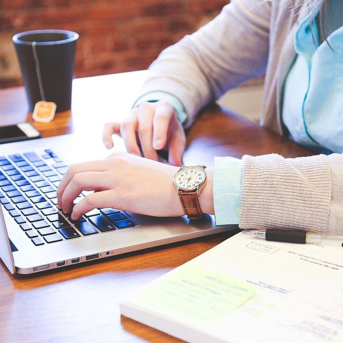 Autónomo con ordenador. JUNTA DE ANDALUCÍA Autónomo con ordenador. JUNTA DE ANDALUCÍA