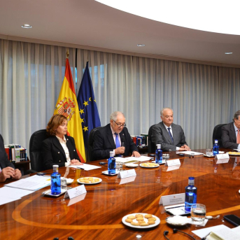 Miembros del Tribunal Constitucional (TC) reunidos con una delegación de la Comisión de Libertades Civiles, Justicia y Asuntos de Interior del Parlamento Europeo, a 17 de febrero de 2026. TRIBUNAL CONSTITUCIONAL