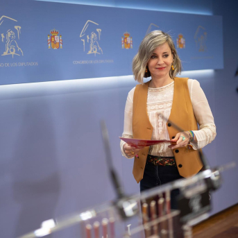 Sumar tumba la ley de Vox contra el burka: busca un marco de odio, ya está