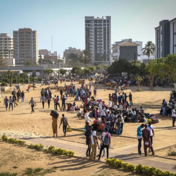 Estudiantes en la Universidad Sheij Anta Diop (UCAD) en Dakar, la capital de Senegal Europa Press/Contacto Estudiantes en la Universidad Sheij Anta Diop (UCAD) en Dakar, la capital de Senegal Europa Press/Contacto