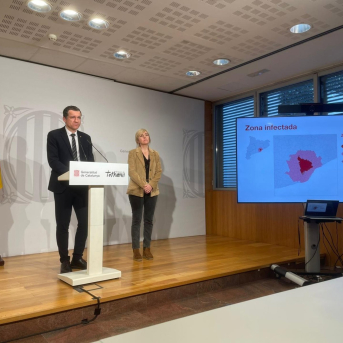 Cataluña amplía a 15 municipios y un enclave de Barcelona la zona de máximo riesgo por la PPA