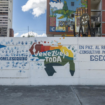 Un mural en Caracas a favor del referéndum en el disputado Esequibo Europa Press/Contacto/Jimmy Villalta