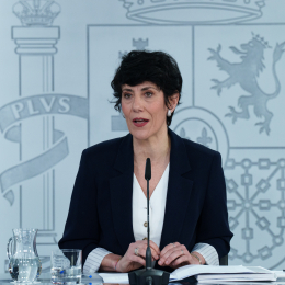 La ministra de Inclusión, Seguridad Social y Migraciones, Elma Saiz, durante una rueda de prensa tras el Consejo de Ministros | Europa Press 