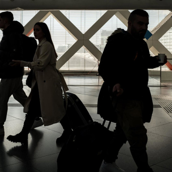 Viajeros en la estación de Madrid-Puerta de Atocha-Almudena Grandes. Diego Radamés - Europa Press Viajeros en la estación de Madrid-Puerta de Atocha-Almudena Grandes. Diego Radamés - Europa Press