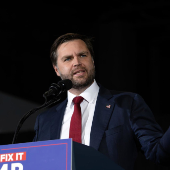 El vicepresidente estadounidense, J.D. Vance, durante un acto de campaña en Georgia Robin Rayne/ZUMA Press Wire/dpa