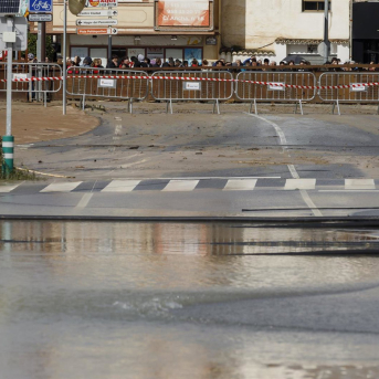 Imagen de los graves desperfectos que el temporal ha ocasionado a la carretera de acceso a Huétor Tajar (Granada). Álex Cámara - Europa Press Imagen de los graves desperfectos que el temporal ha ocasionado a la carretera de acceso a Huétor Tajar (Granada). Álex Cámara - Europa Press
