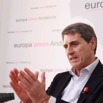 El delegado del Gobierno en Andalucía, Pedro Fernández, en una entrevista concedida a Europa Press. ROCÍO RUZ/EUROPA PRESS