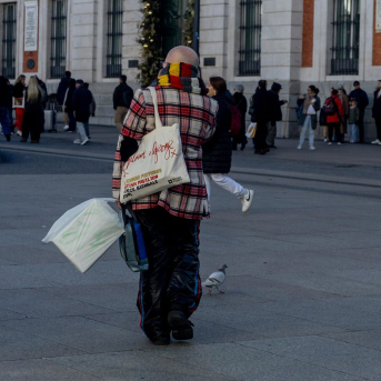 El 75% de los españoles compra segunda mano gastando de media 167 euros por año, según OCU. Ricardo Rubio - Europa Press