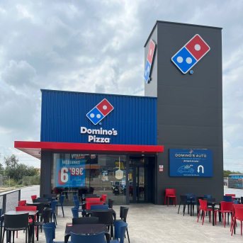 Dominos Pizza supera las 400 tiendas en España en 2025 tras nueve nuevas aperturas y 154 empleos Dominos Pizza supera las 400 tiendas en España en 2025 tras nueve nuevas aperturas y 154 empleos