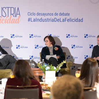 Desayunos de La Industria de la Felicidad Grupo Hotusa GRUPO HOTUSA Desayunos de La Industria de la Felicidad Grupo Hotusa GRUPO HOTUSA