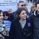 La eurodiputada y secretaria política de Podemos, Irene Montero, junto a la secretaria general de la formación 'morada', Ione Belarra, y el secretario autonómico, Miguel Ángel Llamas. EUROPA PRESS