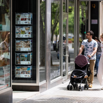 El Parlament abordará el martes la propuesta de MÉS para vetar la compra de viviendas a no residentes