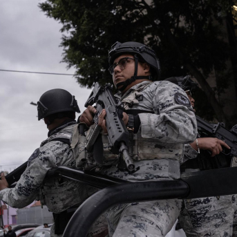 Aerolíneas internacionales suspenden sus vuelos a México tras los disturbios por la muerte de 'El Mencho' Félix Márquez/dpa Aerolíneas internacionales suspenden sus vuelos a México tras los disturbios por la muerte de 'El Mencho' Félix Márquez/dpa