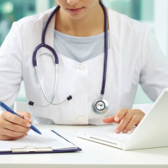 Imagen de recurso de una consulta médica. SANITAS