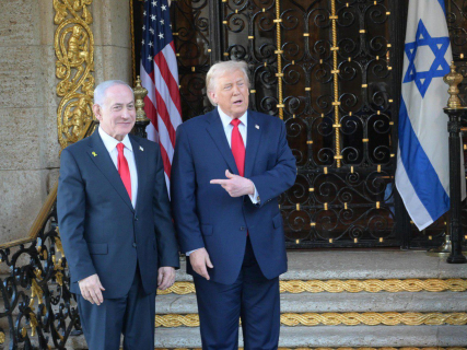 El presidente de Estados Unidos, Donald Trump y el primer ministro israelí, Benjamin Netanyahu Amos Ben Gershom/Israel Gpo / Zuma Press / Contact