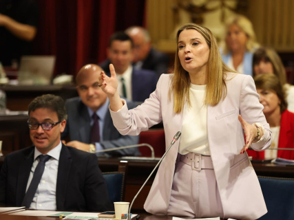 Prohens defiende que el Govern actúa para frenar el turismo y culpa a la izquierda de la saturación