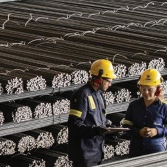 GOperarios de la acerera brasileña Gerdau. GERDAU