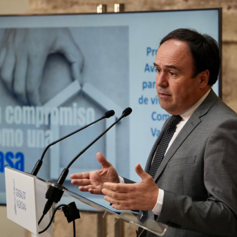 El presidente de la Generalitat, Juanfran Pérez Llorca, en la presentación de la nueva convocatoria del Programa de Garantías del Instituto Valenciano de Finanzas (IVF) EDUARDO MANZANA - EUROPA PRESS El presidente de la Generalitat, Juanfran Pérez Llorca, en la presentación de la nueva convocatoria del Programa de Garantías del Instituto Valenciano de Finanzas (IVF) EDUARDO MANZANA - EUROPA PRESS