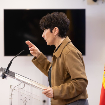 PNV y Bildu piden a Mazón que abandone su escaño tras solicitar la jueza su imputación por la dana PNV y Bildu piden a Mazón que abandone su escaño tras solicitar la jueza su imputación por la dana