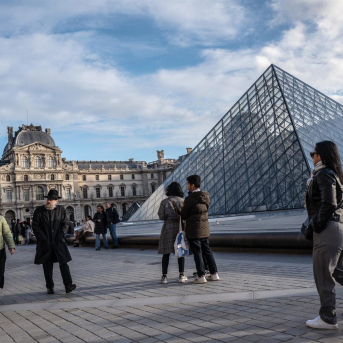 El museo del Louvre en una imagen a finales de 2025. Europa Press/Contacto/Sadak Souici