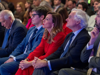 Josep Borrell, Natalia Chueca y Miguel Garrido durante los I Premios Demócrata