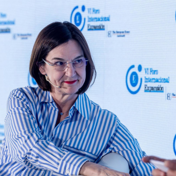 La presidenta de la CNMC, Cani Fernández, durante la primera jornada del VI Foro Internacional Expansión, en el Parador de Alcalá de Henares, a 21 de mayo de 2025, en Alcalá de Henares, Madrid (España) Ricardo Rubio - Europa Press