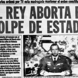 Portada del diario "El Noticiero Universal" el día siguiente al intento de Golpe de Estado, en imagen, vemos que la portada recalca la figura del rey en este suceso. EUROPA PRESS