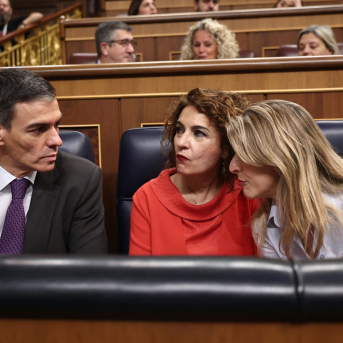 El Congreso avala el decreto de ayudas a las víctimas de los siniestros ferroviarios de Adamuz y Gelida El Congreso avala el decreto de ayudas a las víctimas de los siniestros ferroviarios de Adamuz y Gelida