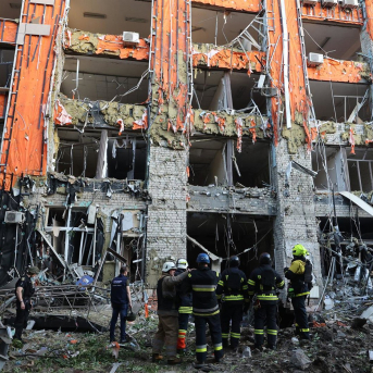 Daños en un edificio de Járkov atacado por el Ejército de Rusia en mayo de 2024 (archivo) -/Ukrinform/dpa