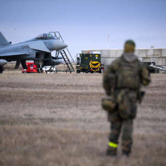 Imagen de archivo de un militar alemán en Rumanía. Bernd von Jutrczenka/dpa Imagen de archivo de un militar alemán en Rumanía. Bernd von Jutrczenka/dpa