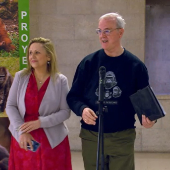 Proyecto Gran Simio lleva al Congreso la muestra Cruces de miradas para apoyar la Ley de Grandes Simios