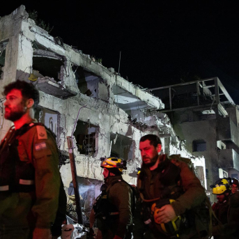 Imagen de ataques iraníes contra Israel, a 1 de marzo de 2026  Chen Junqing / Xinhua News / ContactoPhoto