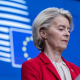 La presidenta de la Comisión Europea, Ursula von der Leyen  Europa Press/Contacto/Nicolas Landemard