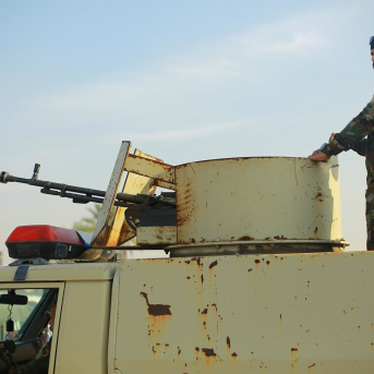 Un miembro de las Fuerzas de Moviliización Popular de Irak Ameer Al-Mohammedawi/dpa Un miembro de las Fuerzas de Moviliización Popular de Irak Ameer Al-Mohammedawi/dpa