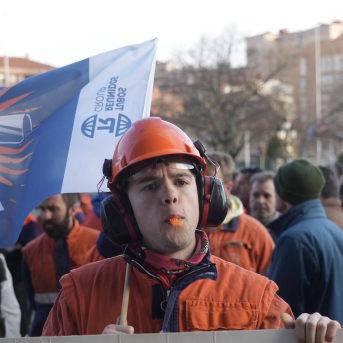 Movilización de trabajadores de Tubos Reunidos con motivo de la celebración de la BIEMH en el BEC de Barakaldo H.BILBAO/EUROPA PRESS