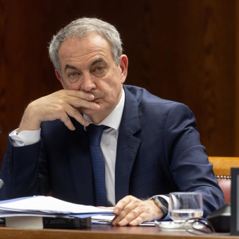 Zapatero vincula el aumento de ataques contra su figura a sus reuniones con Puigdemont en Suiza