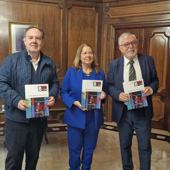 El PP volvería a ganar en Murcia con 19 escaños y Vox afianza la segunda plaza, según el Cemop El PP volvería a ganar en Murcia con 19 escaños y Vox afianza la segunda plaza, según el Cemop