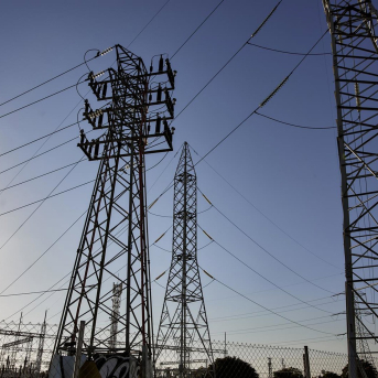 Vista de una torre de alta tensión. Jesús Hellín - Europa Press Vista de una torre de alta tensión. Jesús Hellín - Europa Press