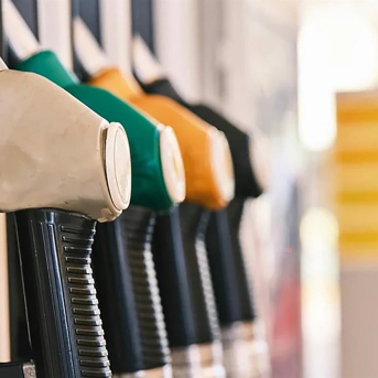 UPA CyL acusa de especulación con el gasóleo tras el ataque a Irán: nos encarecen 30 céntimos el litro en horas