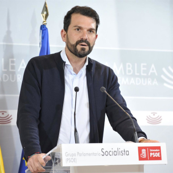 El PSOE ve demoledora la pérdida de 775 afiliados en Extremadura en febrero El PSOE ve demoledora la pérdida de 775 afiliados en Extremadura en febrero