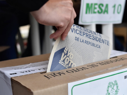 Colegio electoral de Bogotá, en las elecciones presidenciales de 2022. Camilo Erasso/LongVisual via ZUM / DPA