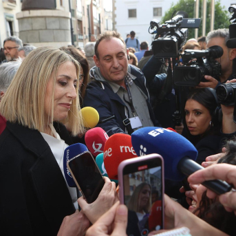 María Guardiola insiste en mantener su labor discreta para lograr cuanto antes la formación de gobierno María Guardiola insiste en mantener su labor discreta para lograr cuanto antes la formación de gobierno