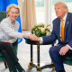 La presidenta de la Comisión Europea, Ursula von der Leyen, y el presidente de Estados Unidos, Donald Trump, tras acordar una tregua arancelaria el pasado verano en Escocia. Fred Guerdin/EU Commission /dpa