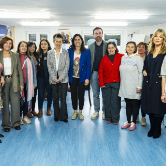 Prado, durante su encuentro en Monforte. ÍÑIGO ROLÁN/PPDEG