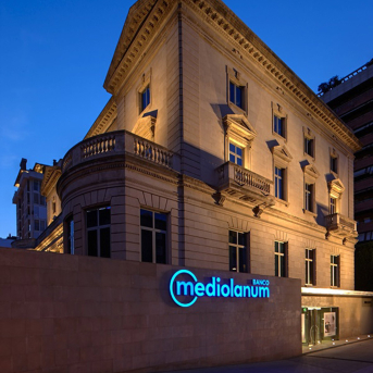 Sede de la entidad en Barcelona BANCO MEDIOLANUM - MARCELO ISARRUALDE