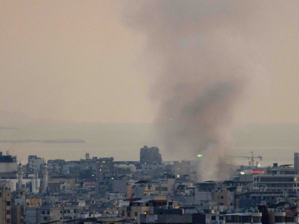 Columna de humo tras un bombardeo del Ejército de Israel contra la capital de Líbano, Beirut, el 3 de marzo de 2026 (archivo) Europa Press/Contacto/Daniel Carde